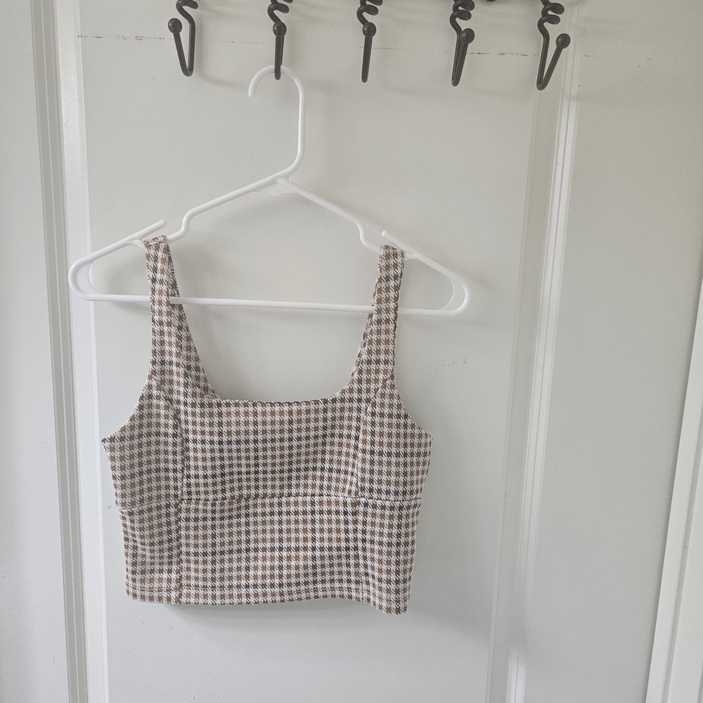 Altar'd State Brown and Cream Houndstooth Crop Tank